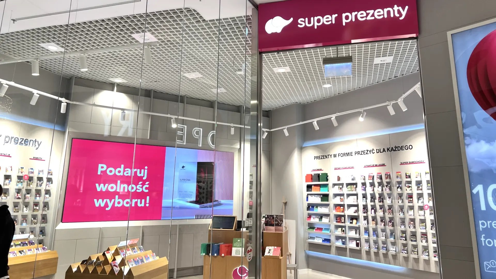 01 Ekran LED iPX 2,5 w sieci Super Prezenty