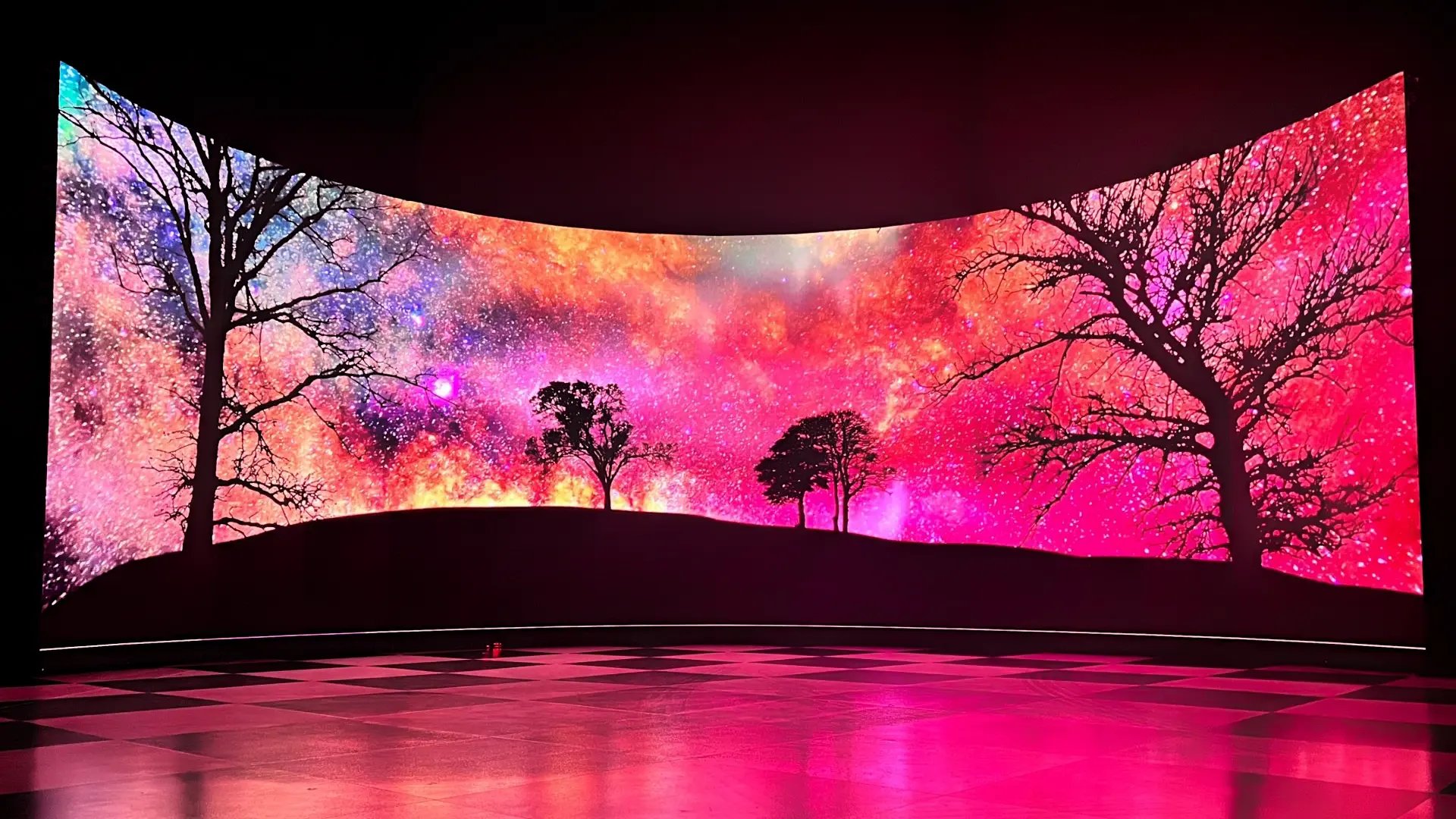 01 ekran led sferyczny