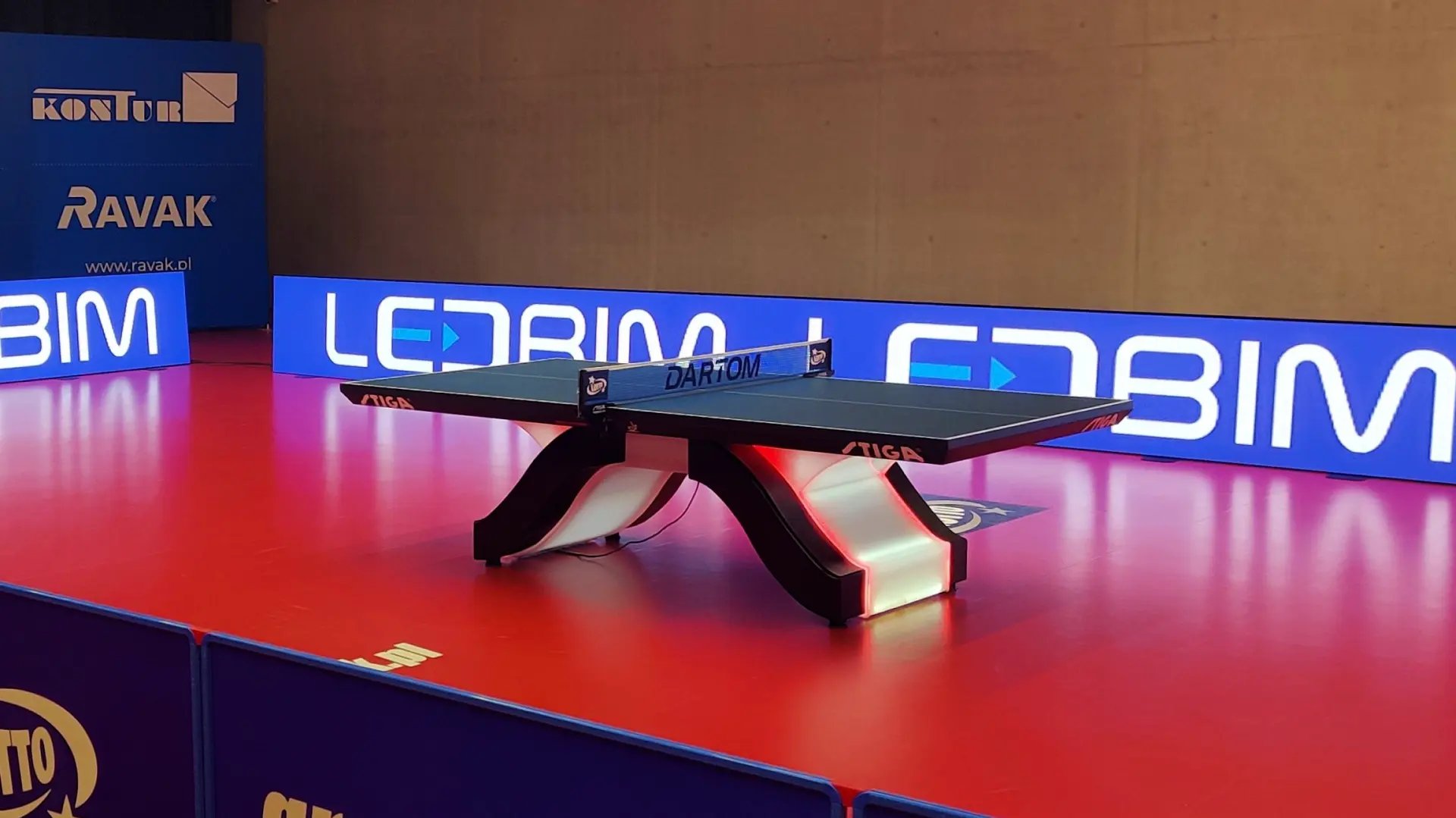 Banda sportowa LEDBIM