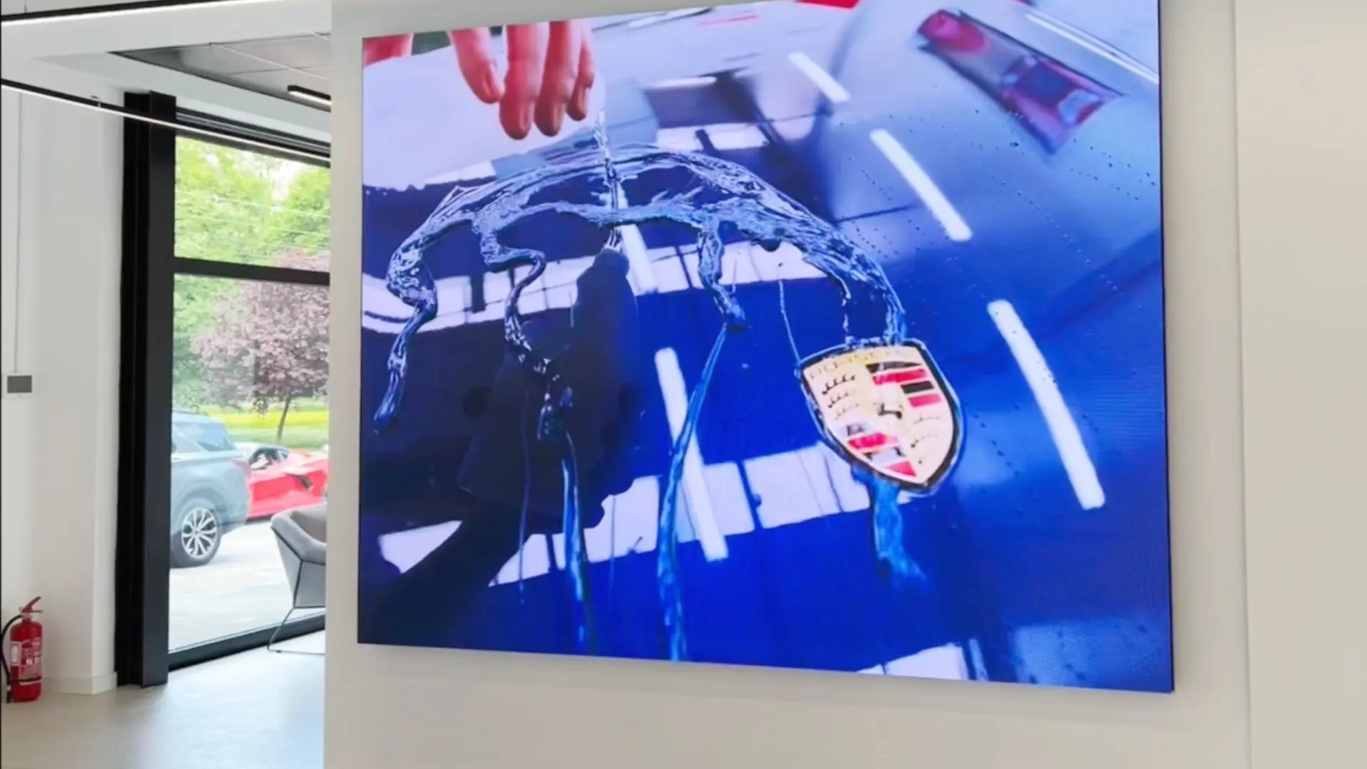 Ekran LED 1920x1080-3