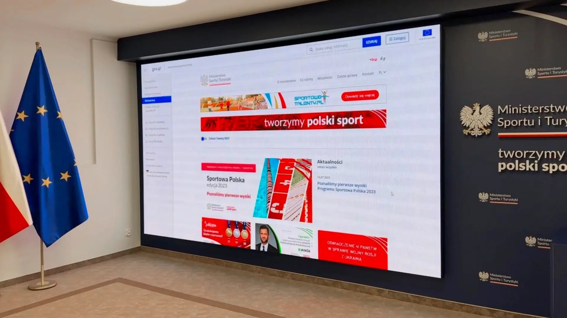 Ekran LED LEDBIM iPX 2 w Ministerstwie Sportu i Turystyki 2