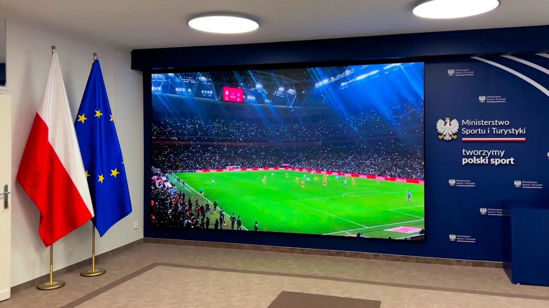 Ekran LED LEDBIM iPX 2 w Ministerstwie Sportu i Turystyki
