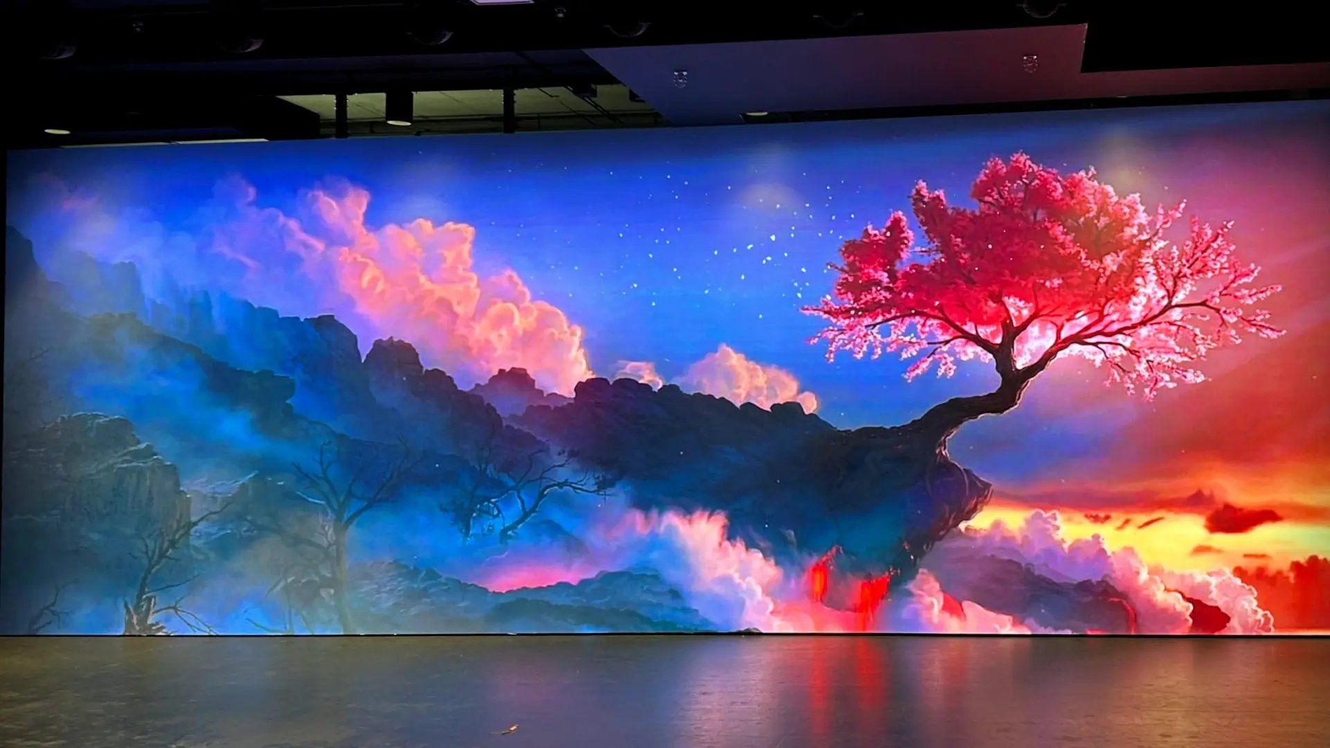 Ekran LED LEDBIM iPX 2,5 jako tło scenograficzne w Teatrze WAM w Warszawie 8