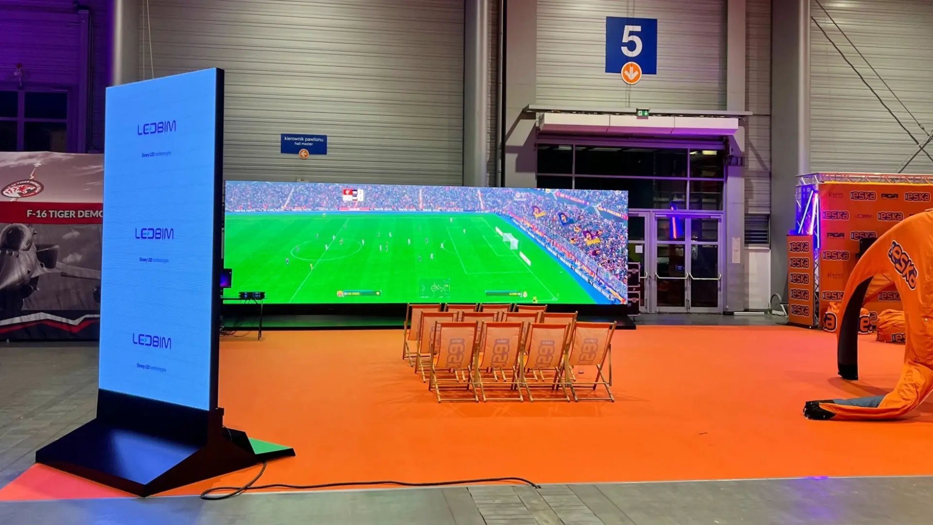 Ekran LEDBIM panoramiczny na Poznań Game Arena 6