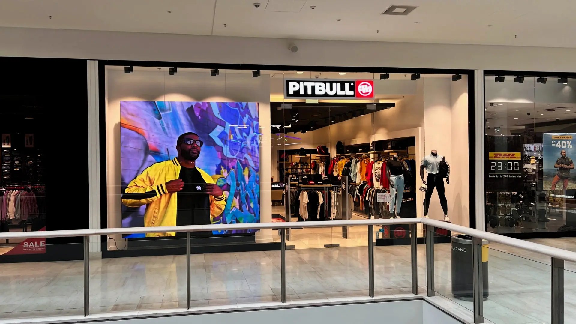 Ekrany iPX 2,5 - seria dla PIT BULL Posnania 4