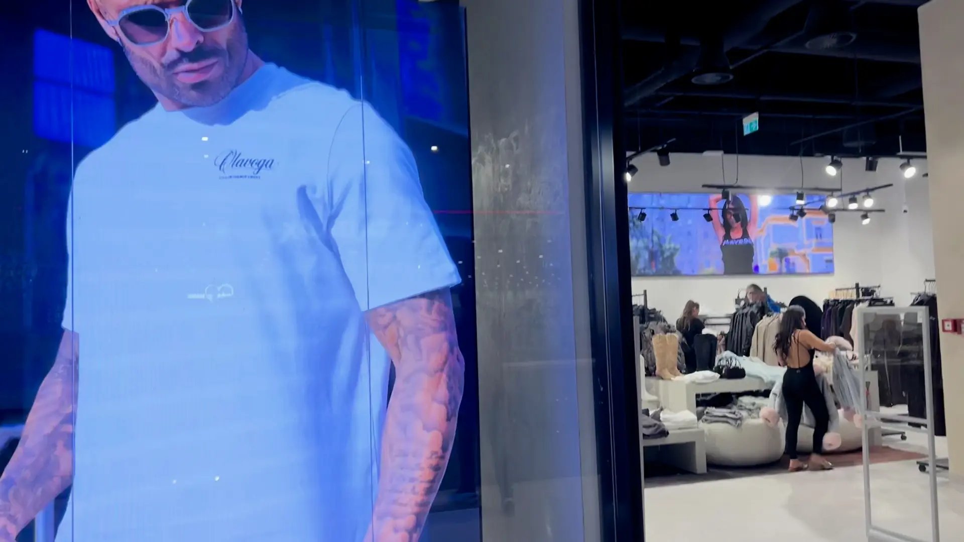 Ekrany ledowe retail 4