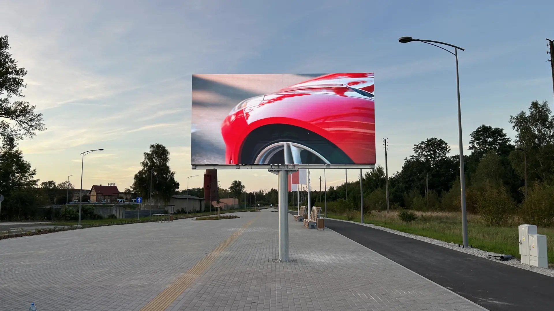 Telebim wolnostojący 6