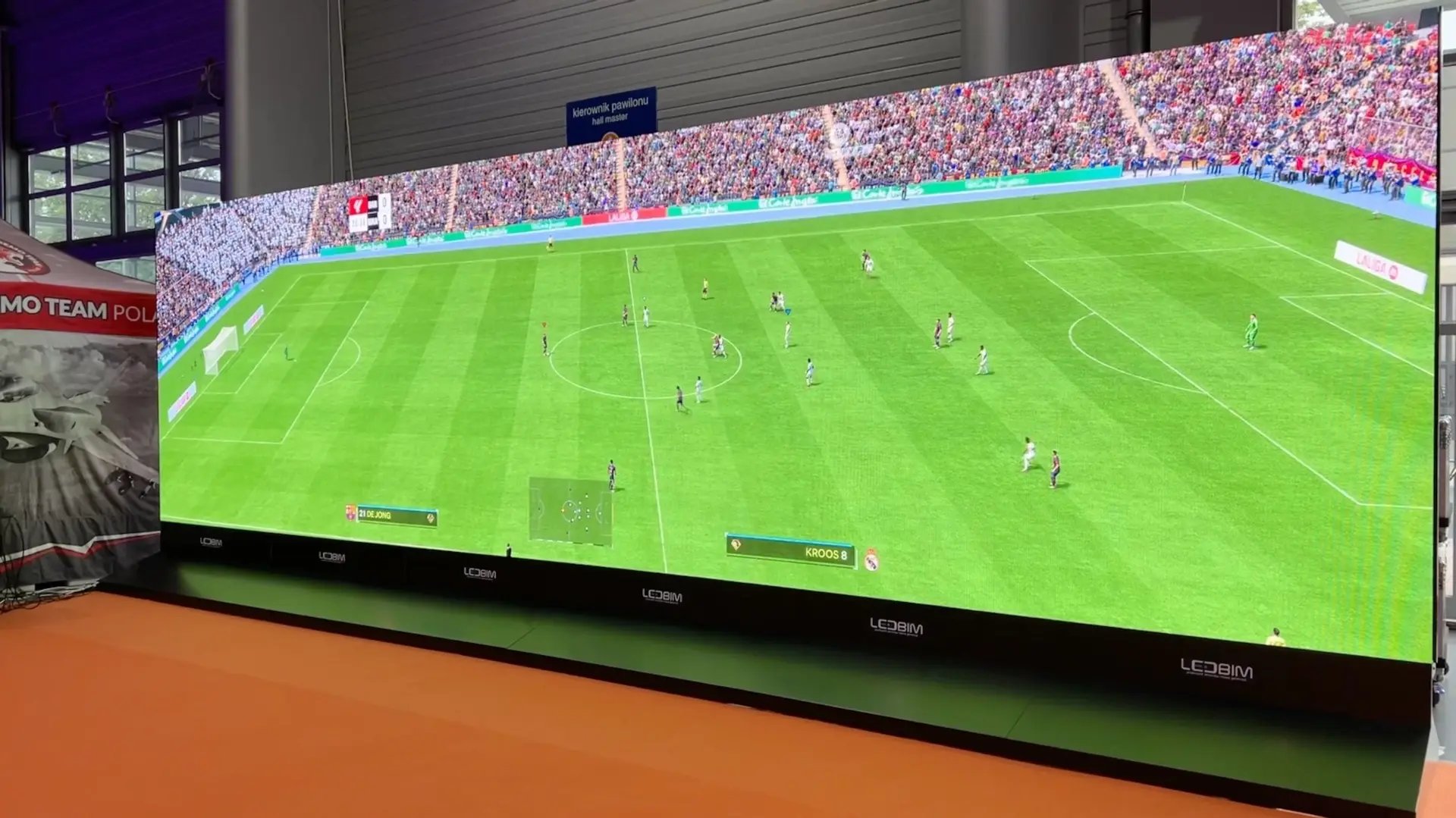 ekran LEDowy ecentowy panoramiczny